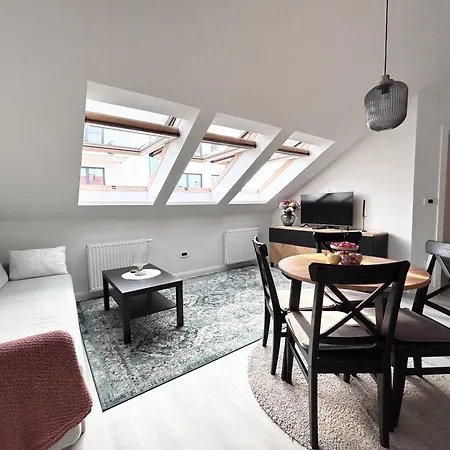 Zagreb, Maksimir, Ravnice Apartment